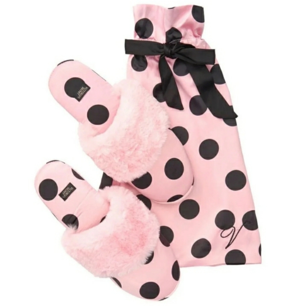 #035 Victoria secret bed slipper